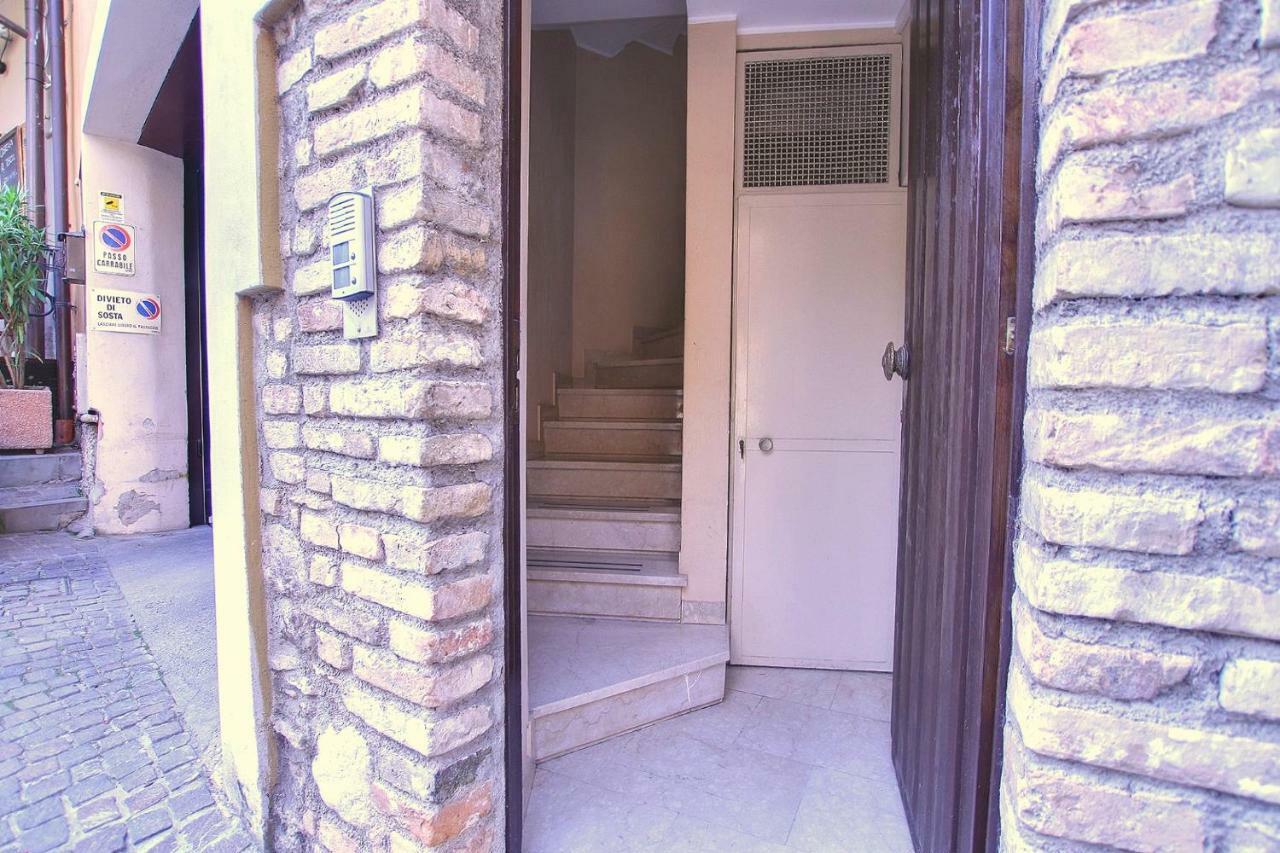 Ferienwohnung La Briciola Sirmione Exterior foto